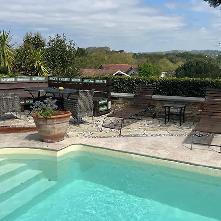 , Piscine, Jardin, Parking Kwatera prywatna